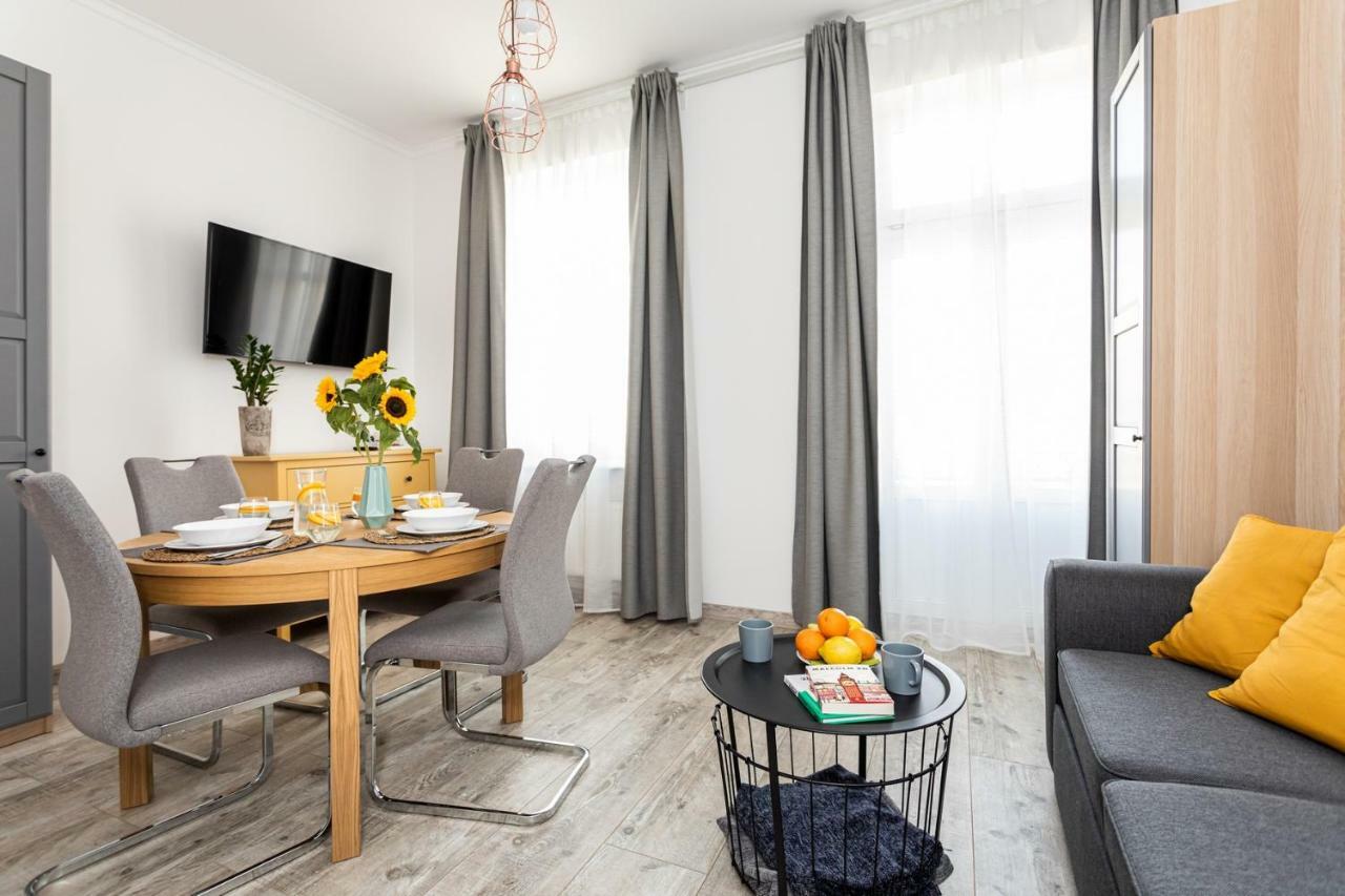 Gdynia Glowna Apartments Exterior photo